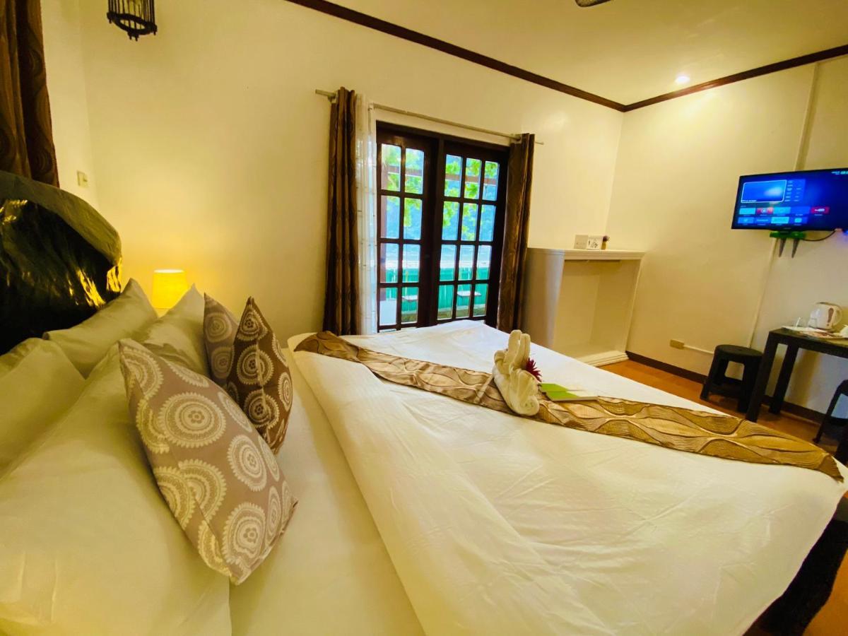 Sophias Beach Guest House Эль-Нидо Экстерьер фото