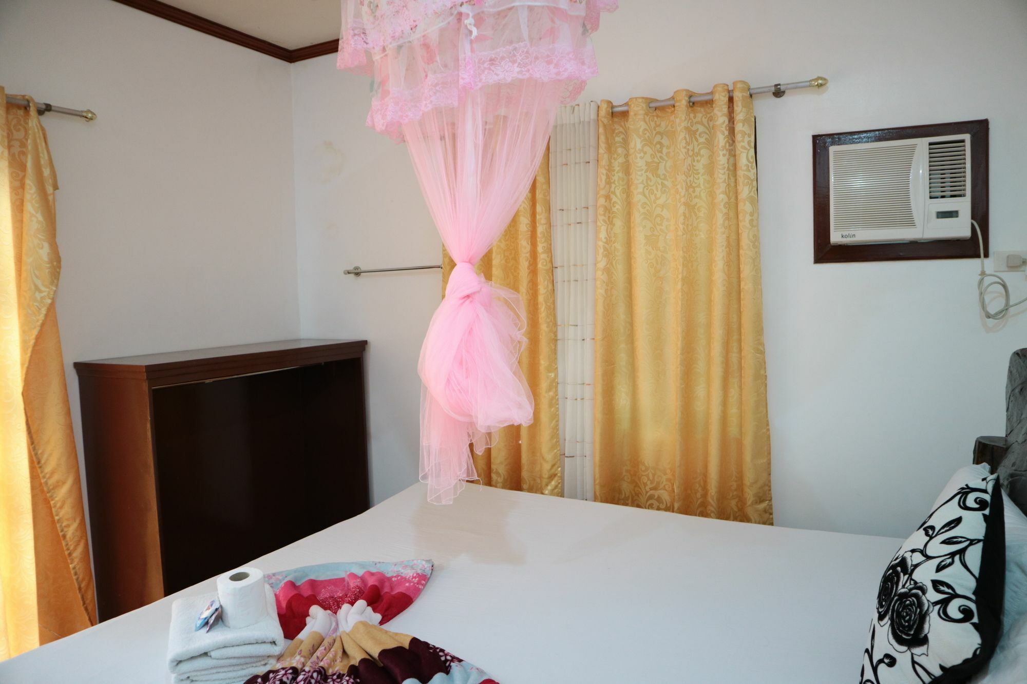 Sophias Beach Guest House Эль-Нидо Экстерьер фото